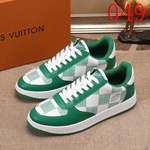 ルイヴィトン キャンバススニーカー